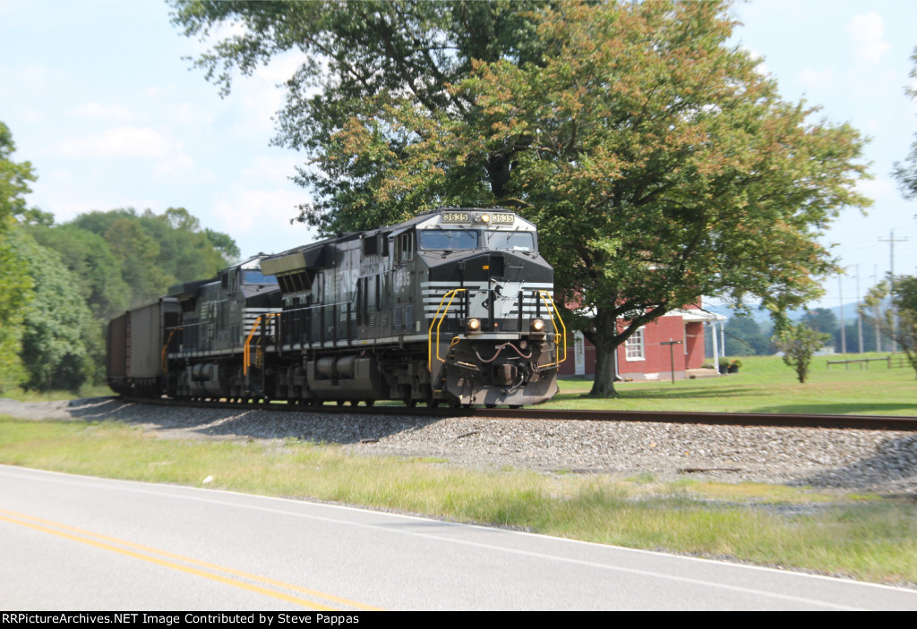 NS 3635 and 4177 on a westbound coal train